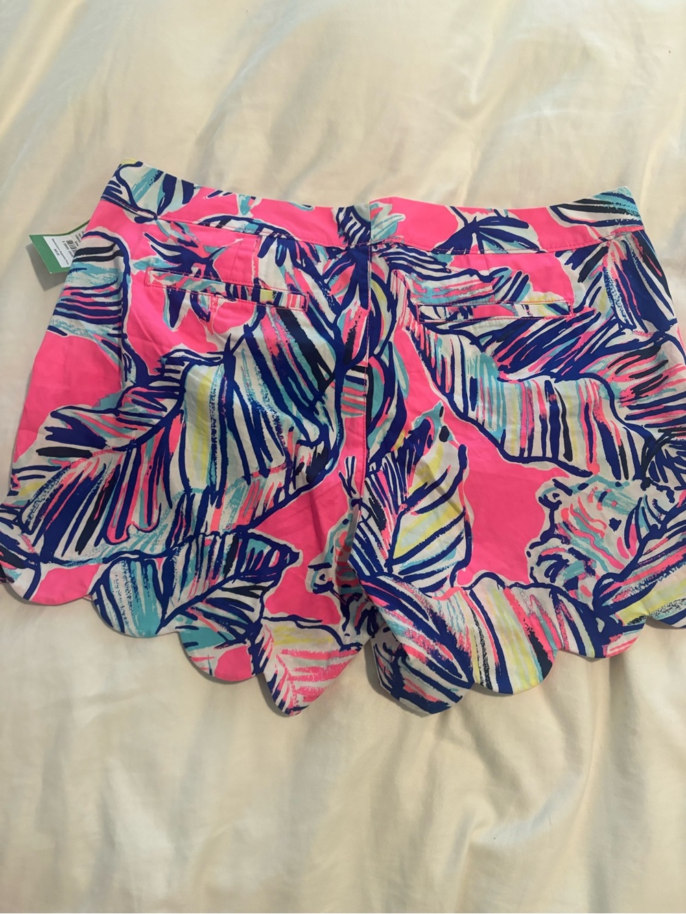 Lilly Pulitzer Pink Multi Scallop-Hem Tiki pink cabana crazed size 8